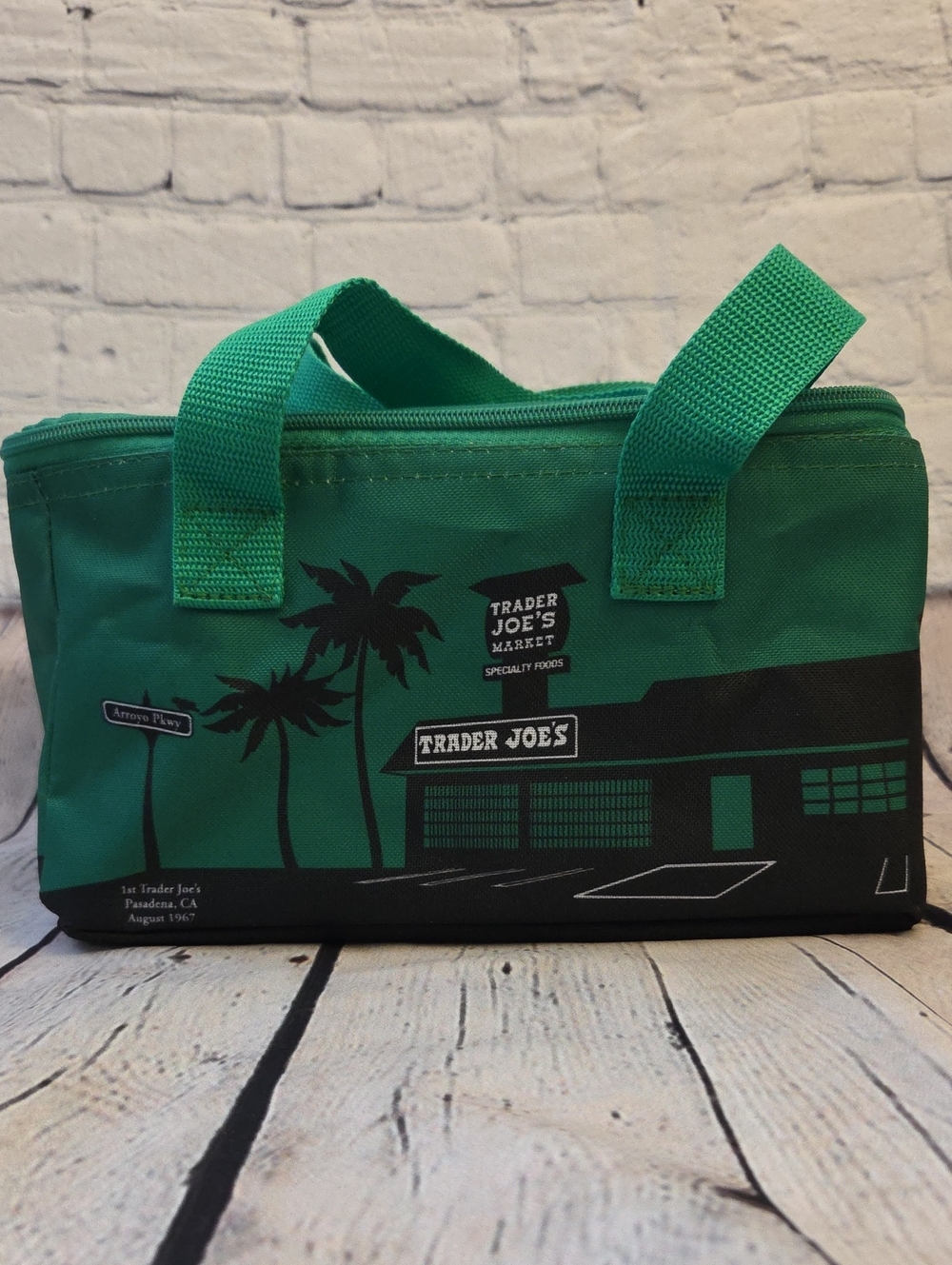 Trader Joe's Insulated Lunch Bag Green